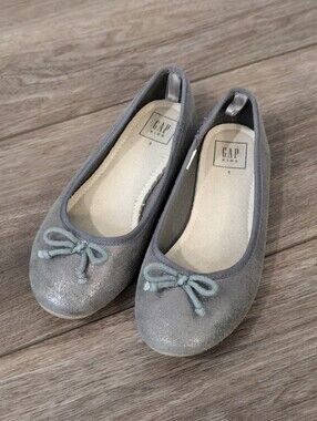 GAP Kids Gray Sparkle Ballet Flats with Bow